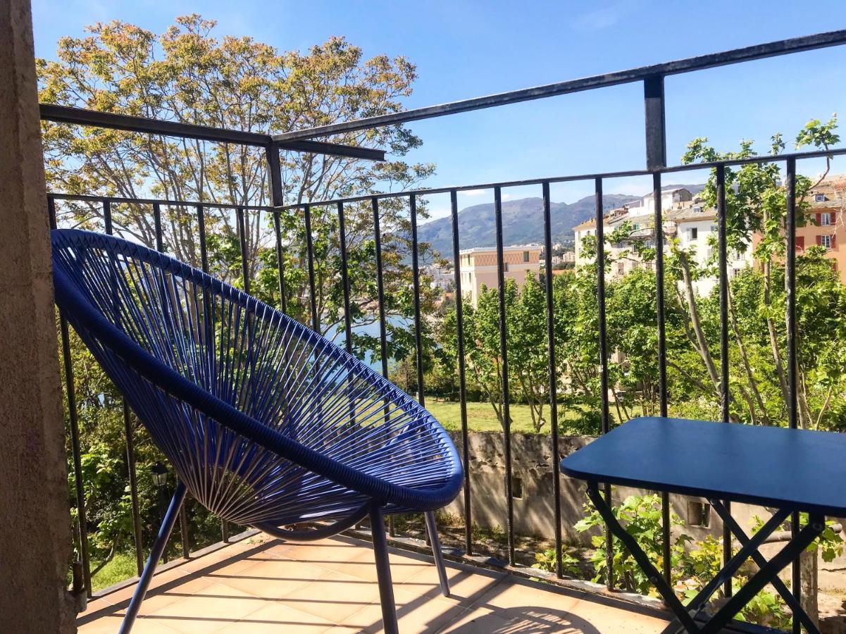 Appartamento Casa Lochje Au Coeur De La Citadelle Bastia  Esterno foto